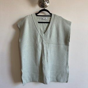 Zara pistachio pastel green V neck knit top